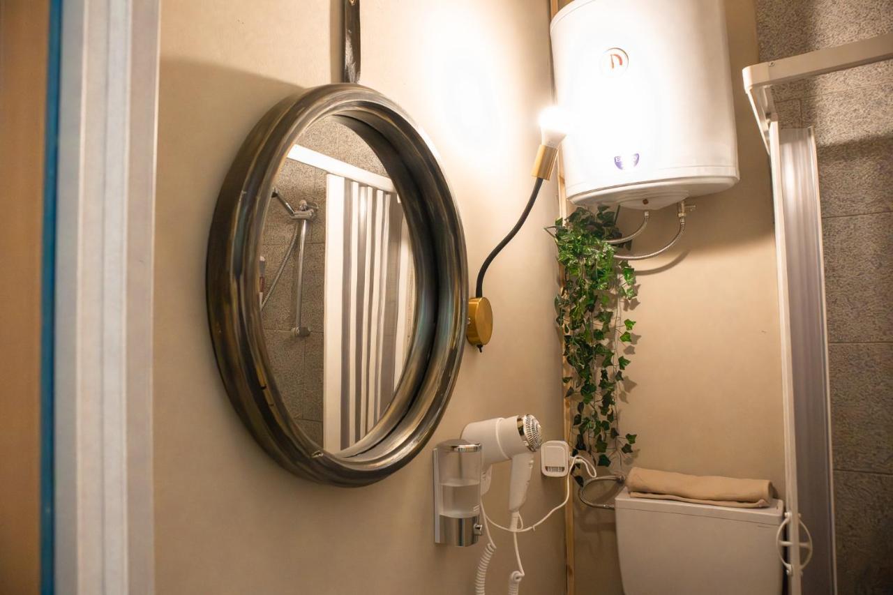 Don Pes Travel Rooms Sassari Zewnętrze zdjęcie