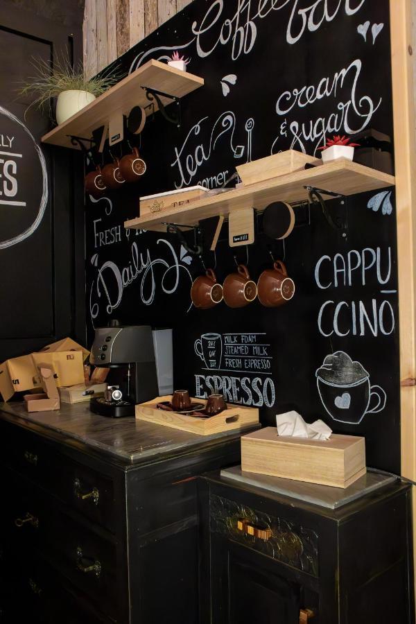 Don Pes Travel Rooms Sassari Zewnętrze zdjęcie